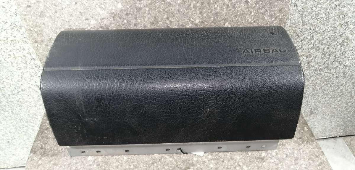 подушка безопасности пассажира Volkswagen Passat B3 1995 - фото №1