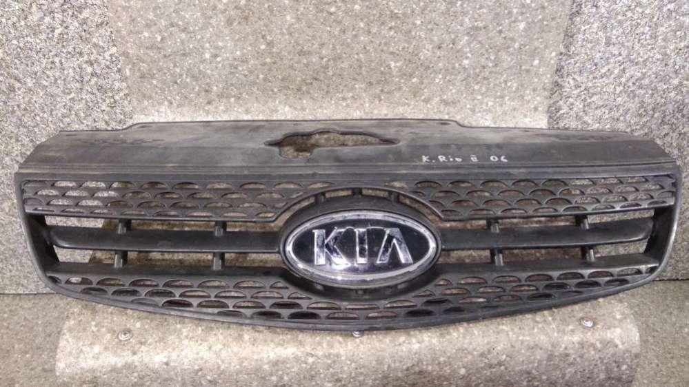 решетка радиатора Kia Rio 2 поколение (2005 - 2009), хетчбэк 5 дв., 86361-1G210 - фото №1