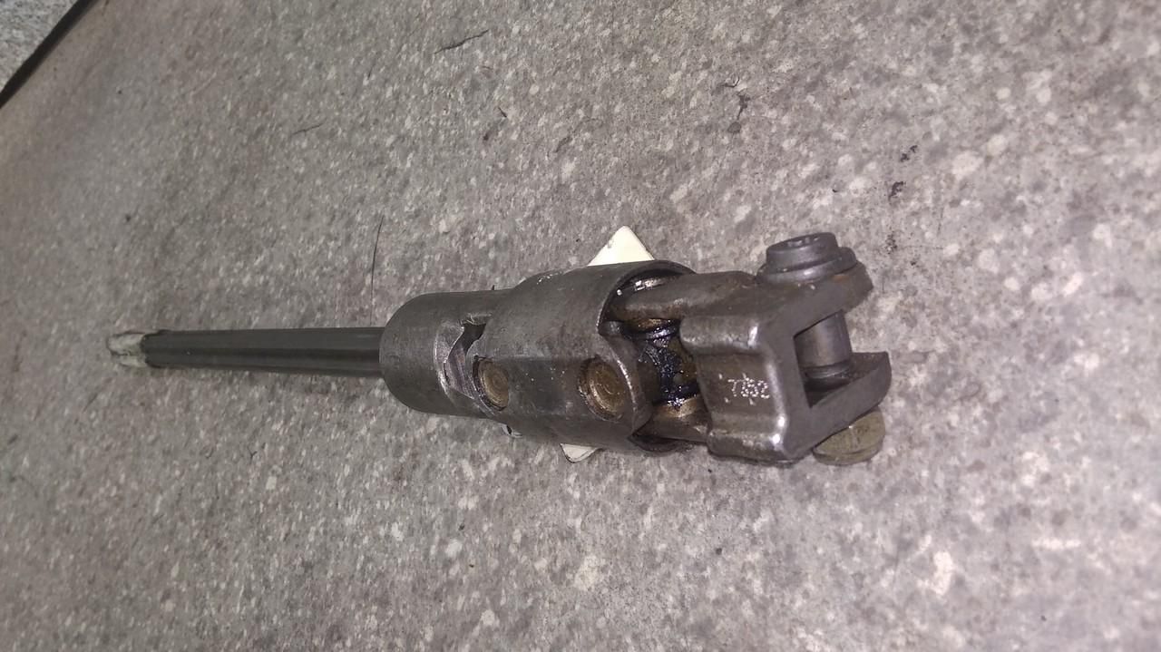 рулевой карданчик Audi A4 B5 1998 - фото №1