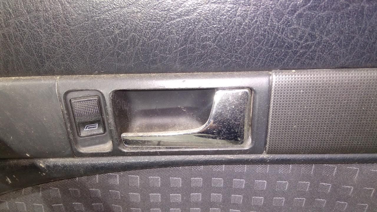 ручка внутренняя Audi A6 4A/C4 1996 - фото №1