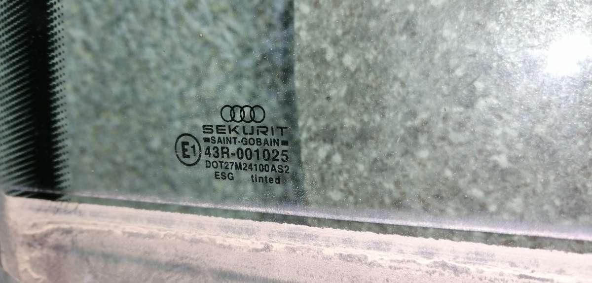 стекло двери задней левой Audi 100 4A/C4 1993 - фото №1