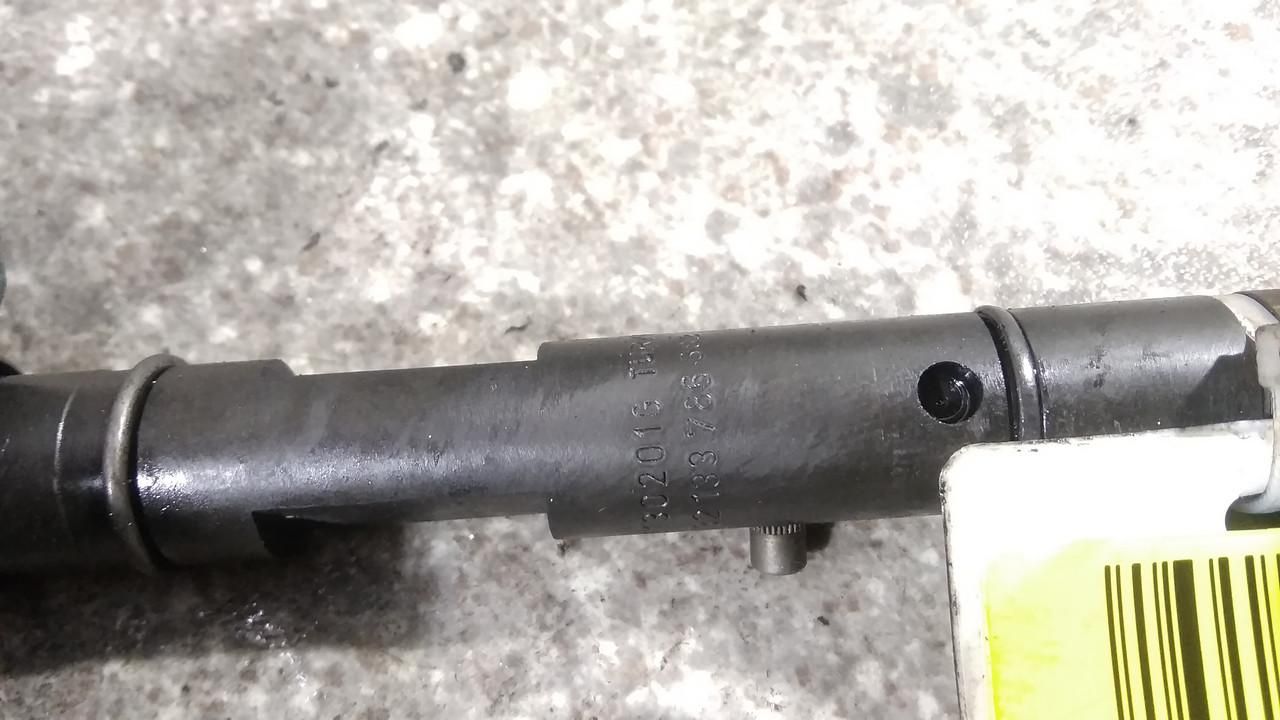 форсунка Audi A4 B7 2006 - фото №1