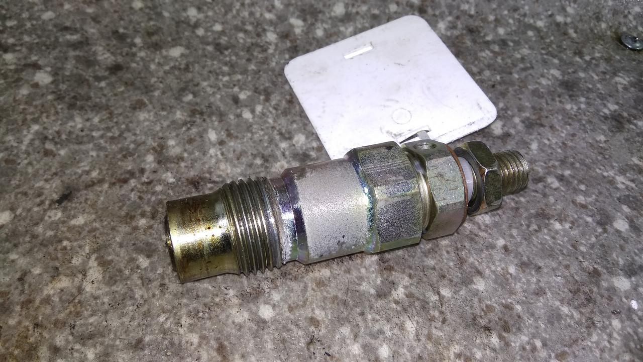 форсунка Nissan Almera N15 1998 - фото №1