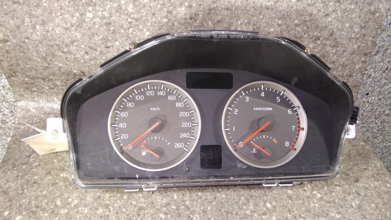 щиток приборов (приборная панель) Volvo S40 2 поколение (2004 - 2007), 2.0 л., бензин, 30710071 - фото №1
