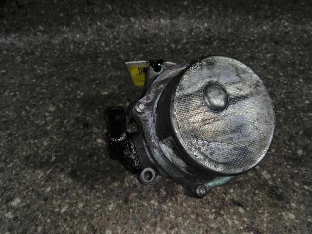 насос вакуумный Audi A4 B6 2002 - фото №1