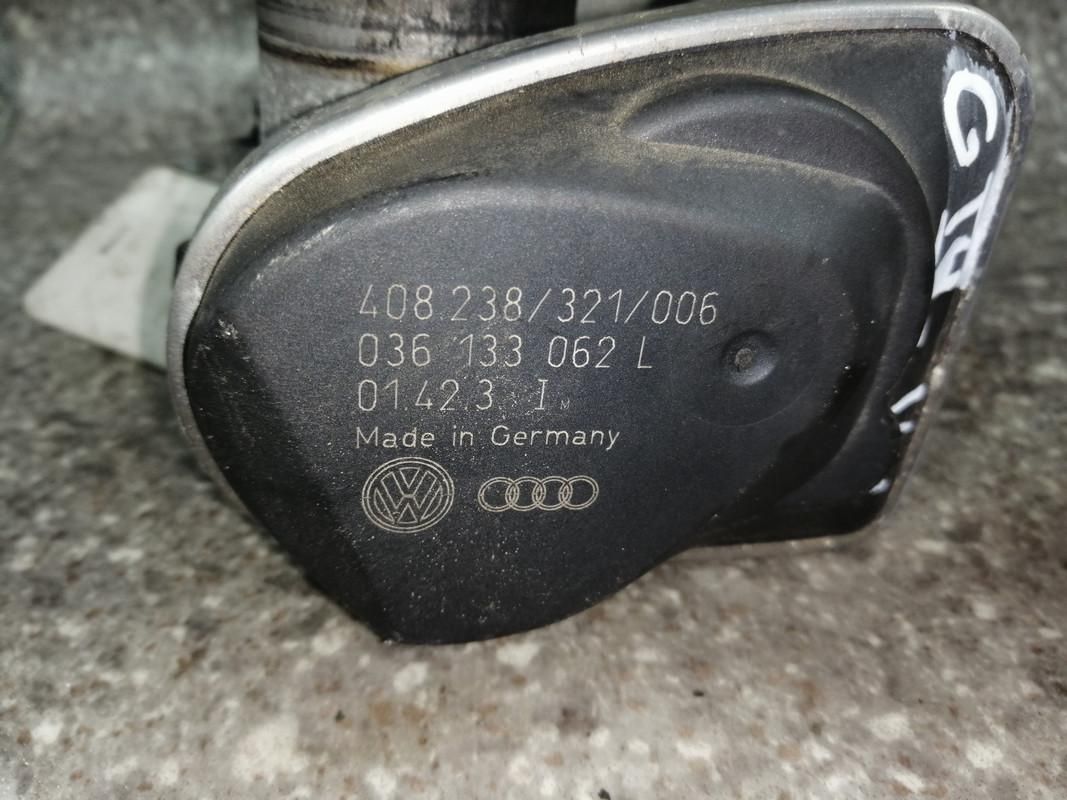 заслонка дроссельная Volkswagen Golf 4 поколение 2002 - фото №1
