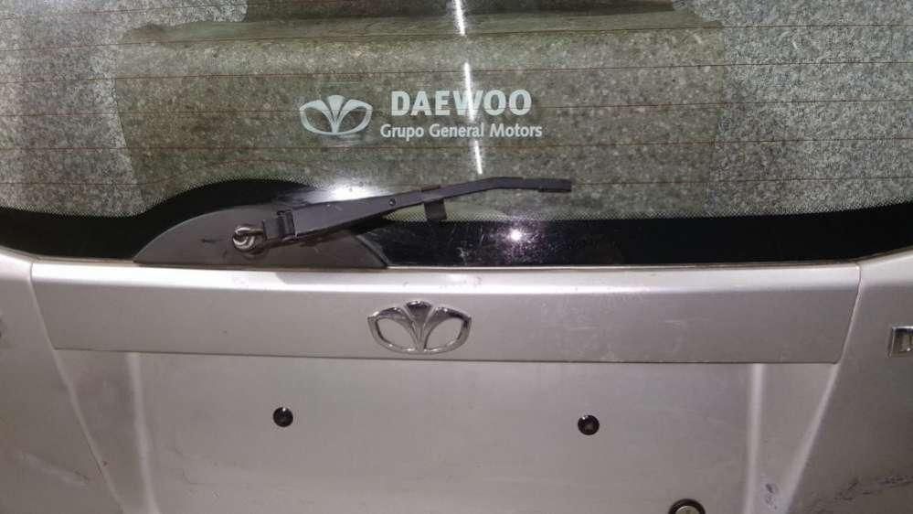 накладка подсветки номера Daewoo Kalos 1 поколение 2005 - фото №1