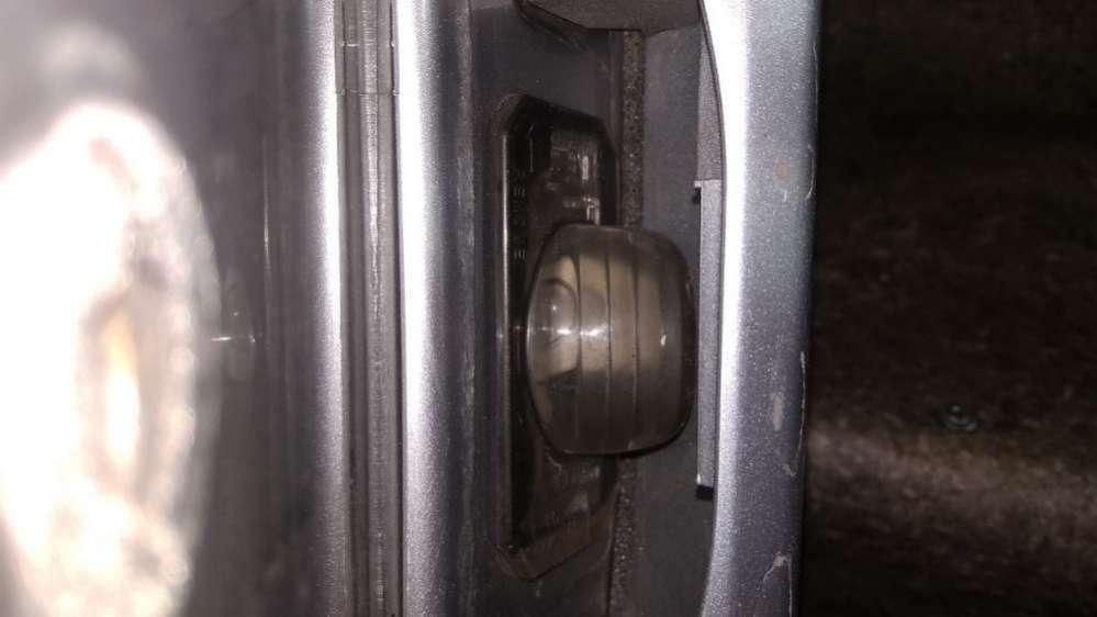подсветка номера Honda Civic 7 поколение 2002 - фото №1
