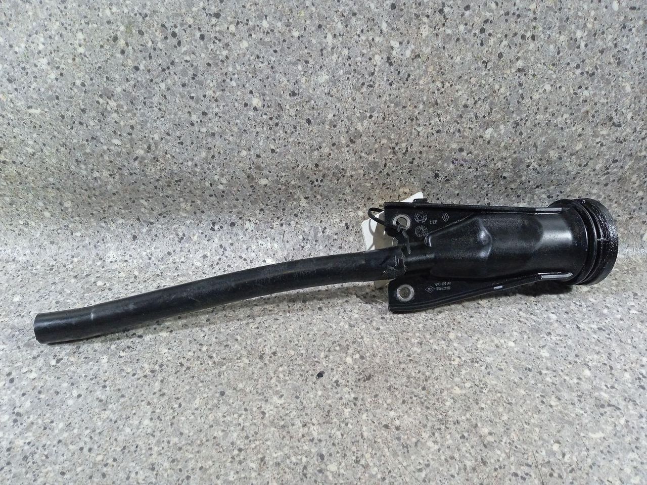 маслозаливная горловина Renault Megane 3 поколение 2011, 1.5 л., DCi, K9K 836, дизель, 8200722806 - фото №1