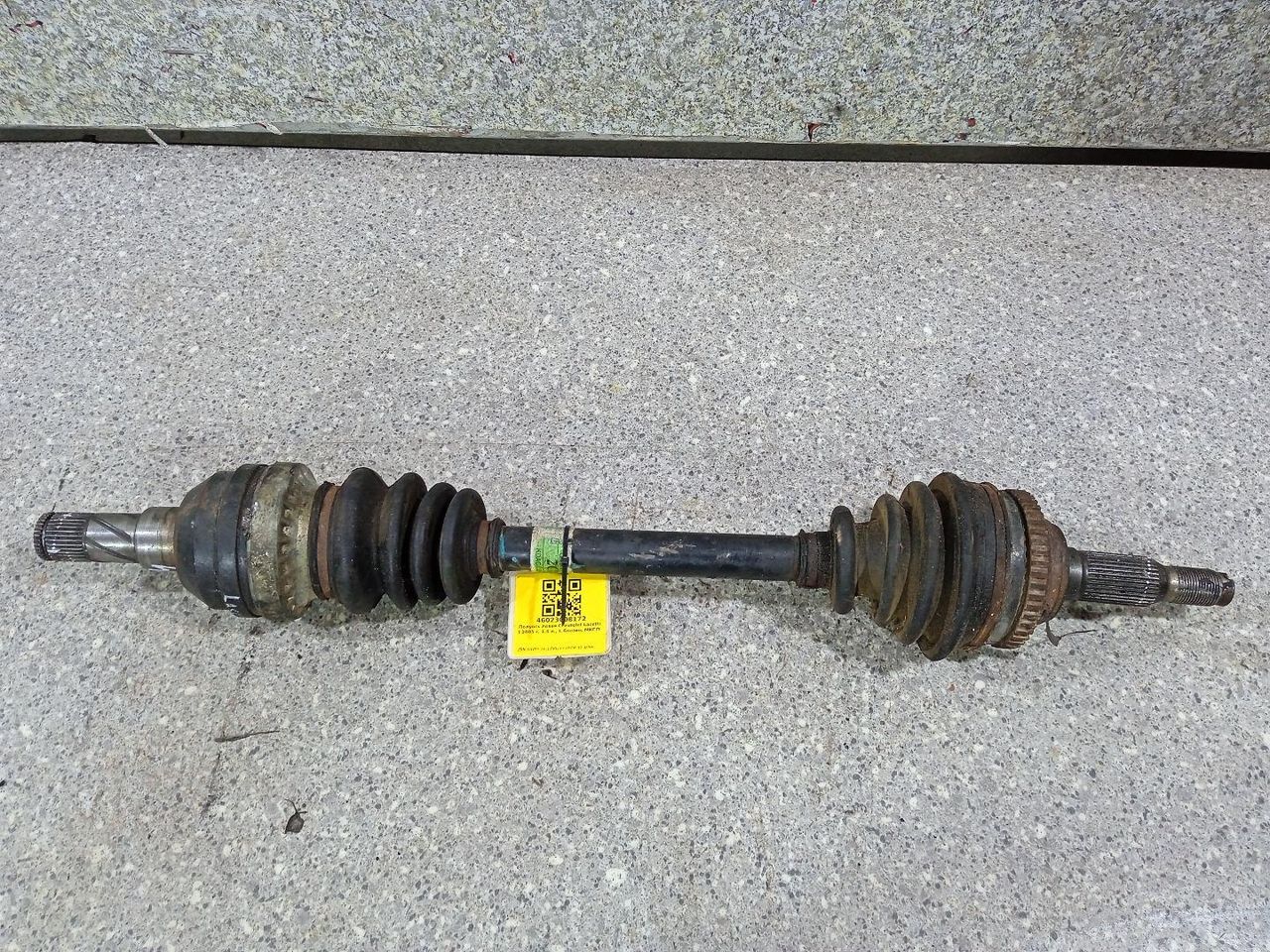 полуось передняя левая (приводной вал, ШРУС) Chevrolet Lacetti 1 поколение 2005, 1.6 л., i, бензин, МКПП - фото №1