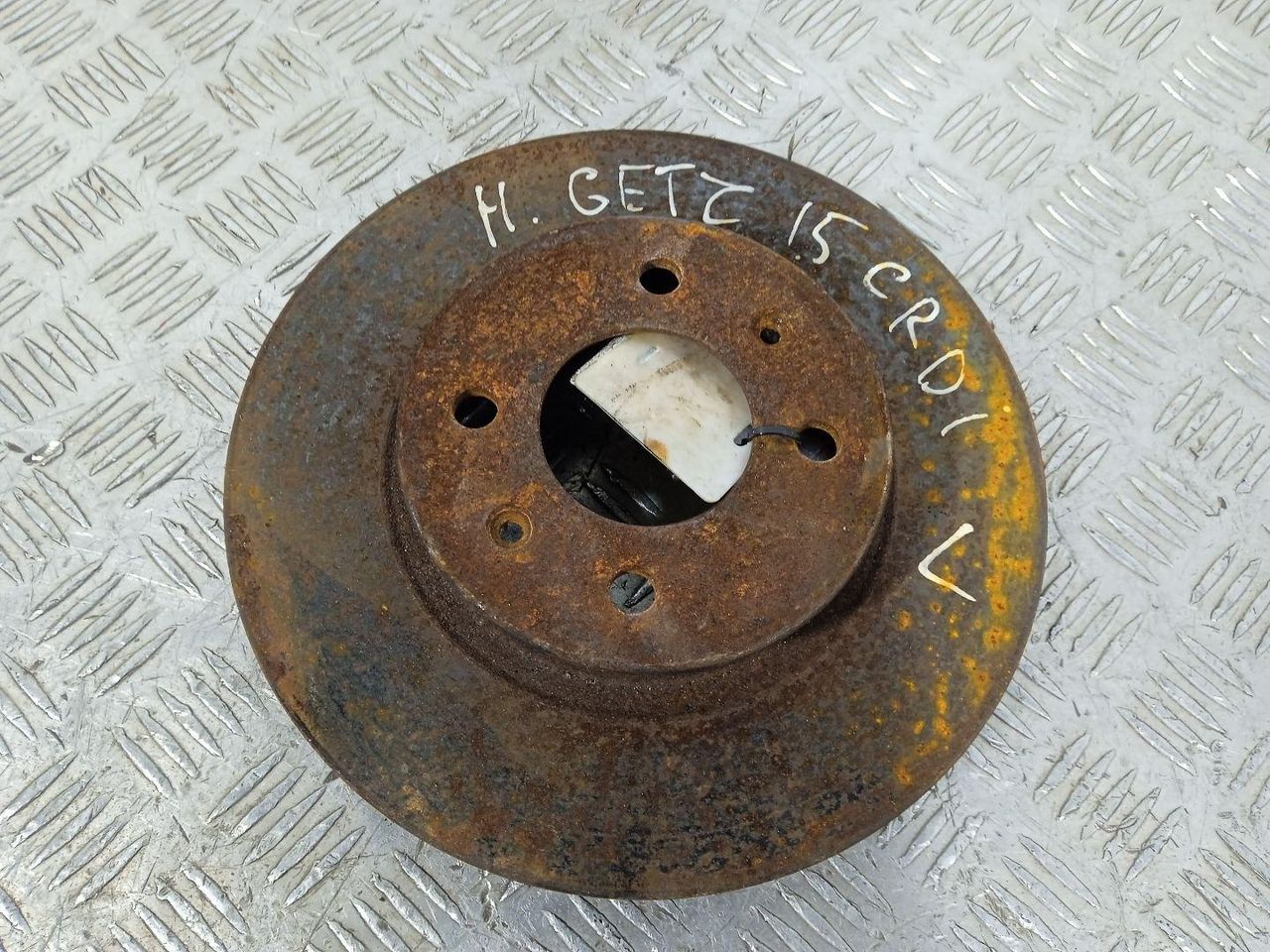диск тормозной передний Hyundai Getz 1 поколение 2004, 1.5 л., DCi, дизель, МКПП, хетчбэк 5 дв. - фото №1