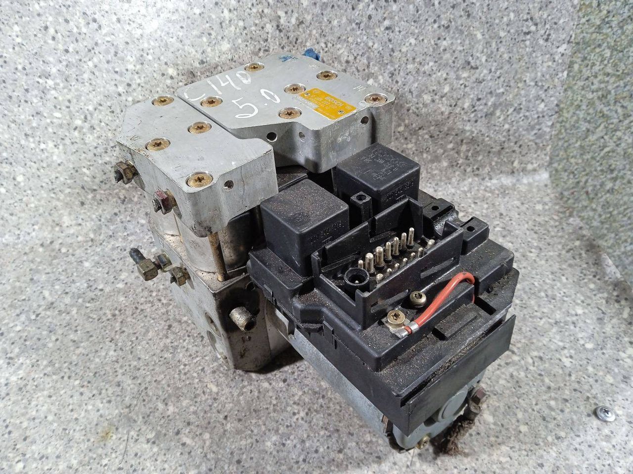 блок ABS Mercedes-Benz CL-Класс C140 1995, 5.0 л., i, бензин, АКПП, купе, 0024314412, 0265202012 - фото №1