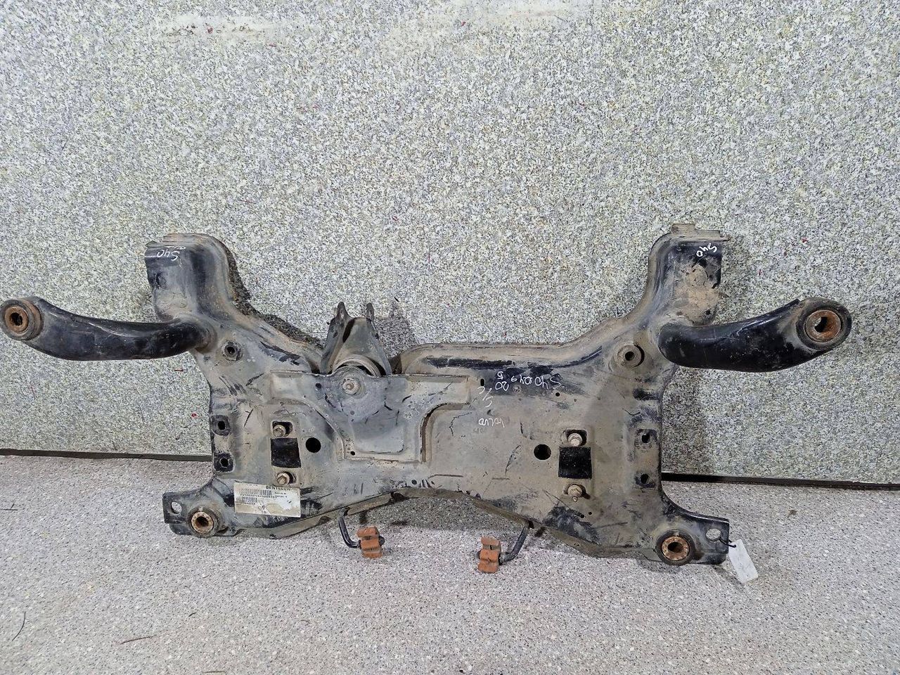 балка подвески передняя (подрамник) Volvo S40 2 поколение 2006, 2.0 л., i, бензин, 0726234 - фото №1