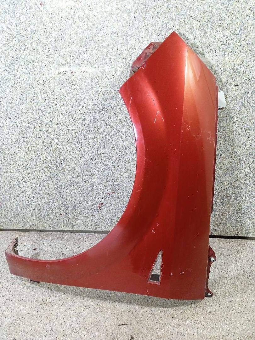 крыло переднее левое Renault Scenic 2 поколение 2005, 8200020568G - фото №1