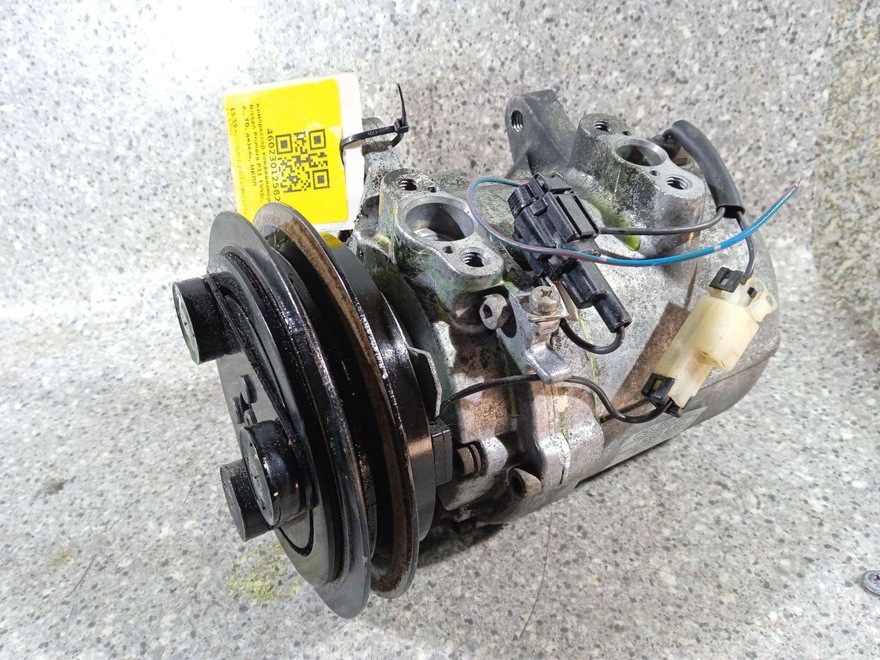 компрессор кондиционера Nissan Primera P11 (1996 - 2000), 2.0 л., TD, дизель, МКПП, 926002J603, J812020993 - фото №1