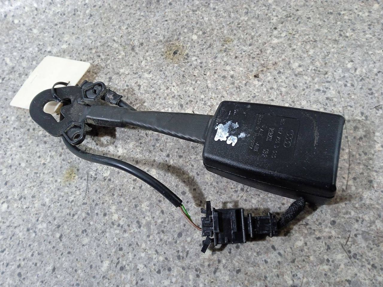 замок ремня безопасности Audi A6 4F/C6 (2004 - 2008), 8E0857755D - фото №1
