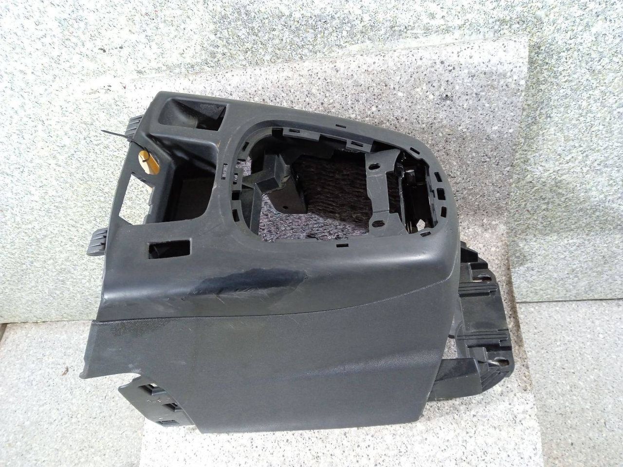 консоль салона Renault Scenic 3 поколение (2009 - 2012), 969330001R, 969330007R, 969100038R, 969100066R - фото №1