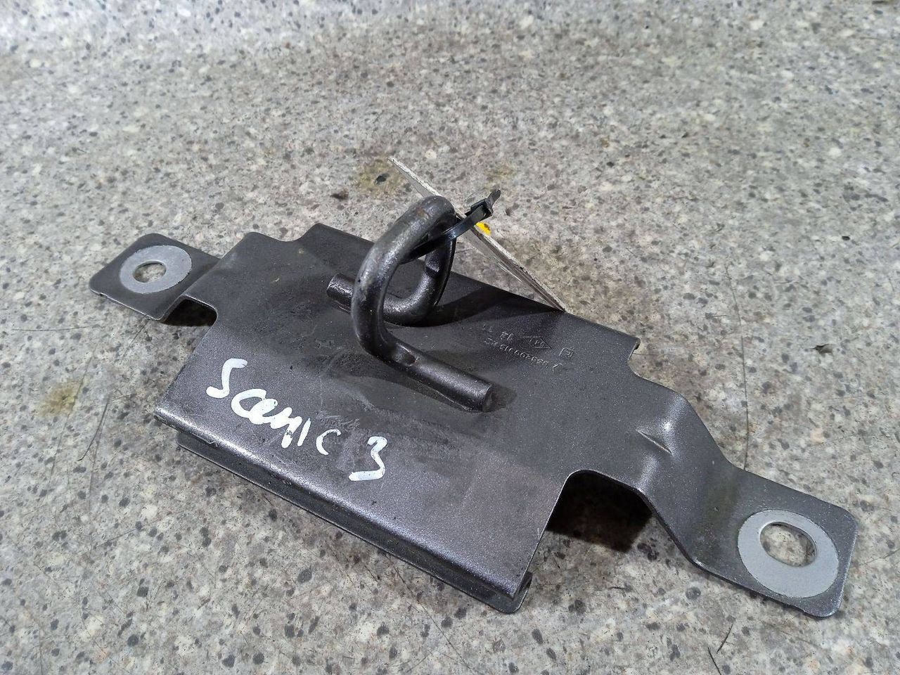 петля замка капота Renault Scenic 3 поколение (2009 - 2012), 656200015RC - фото №1