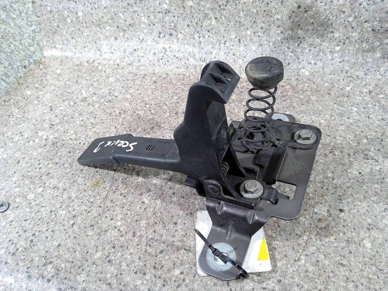 замок капота Renault Scenic 3 поколение (2009 - 2012), 656030002R, 651300002R - фото №1