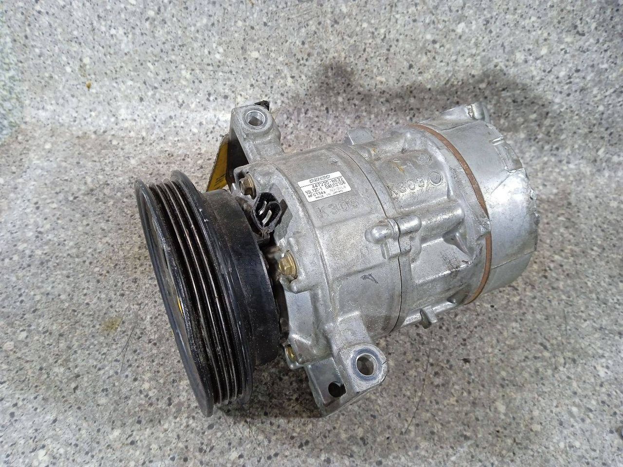 компрессор кондиционера Fiat Stilo 1 поколение (2001 - 2010), 1.6 л., i, 182 B6.000, бензин, МКПП, 447220-8632, 04E02108 - фото №1