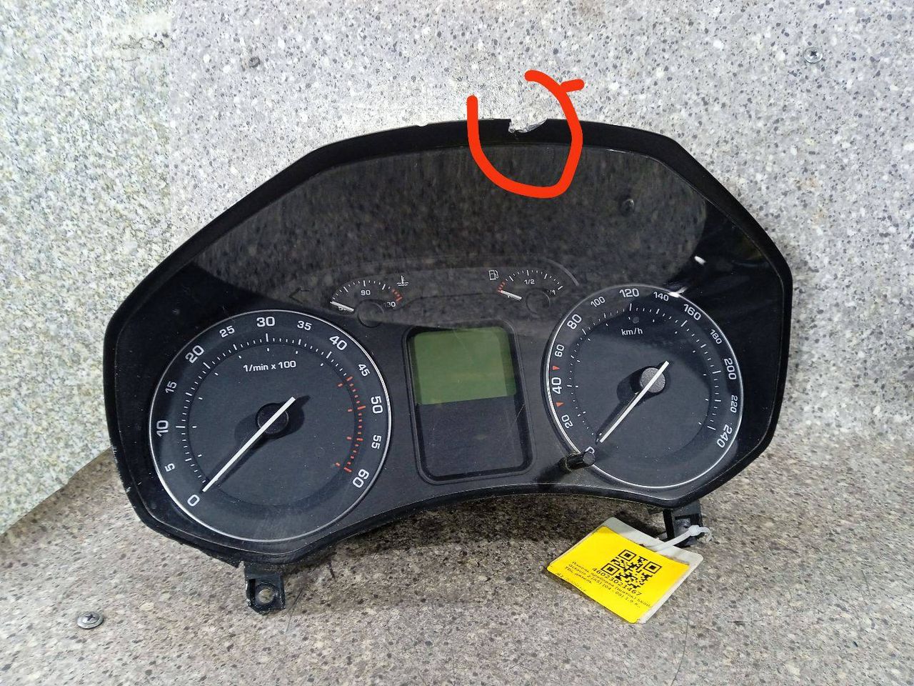 щиток приборов (приборная панель) Skoda Octavia 2 поколение (A5) (2004 - 2009), 1.9 л., TDi, дизель, 1Z0920810E - фото №1