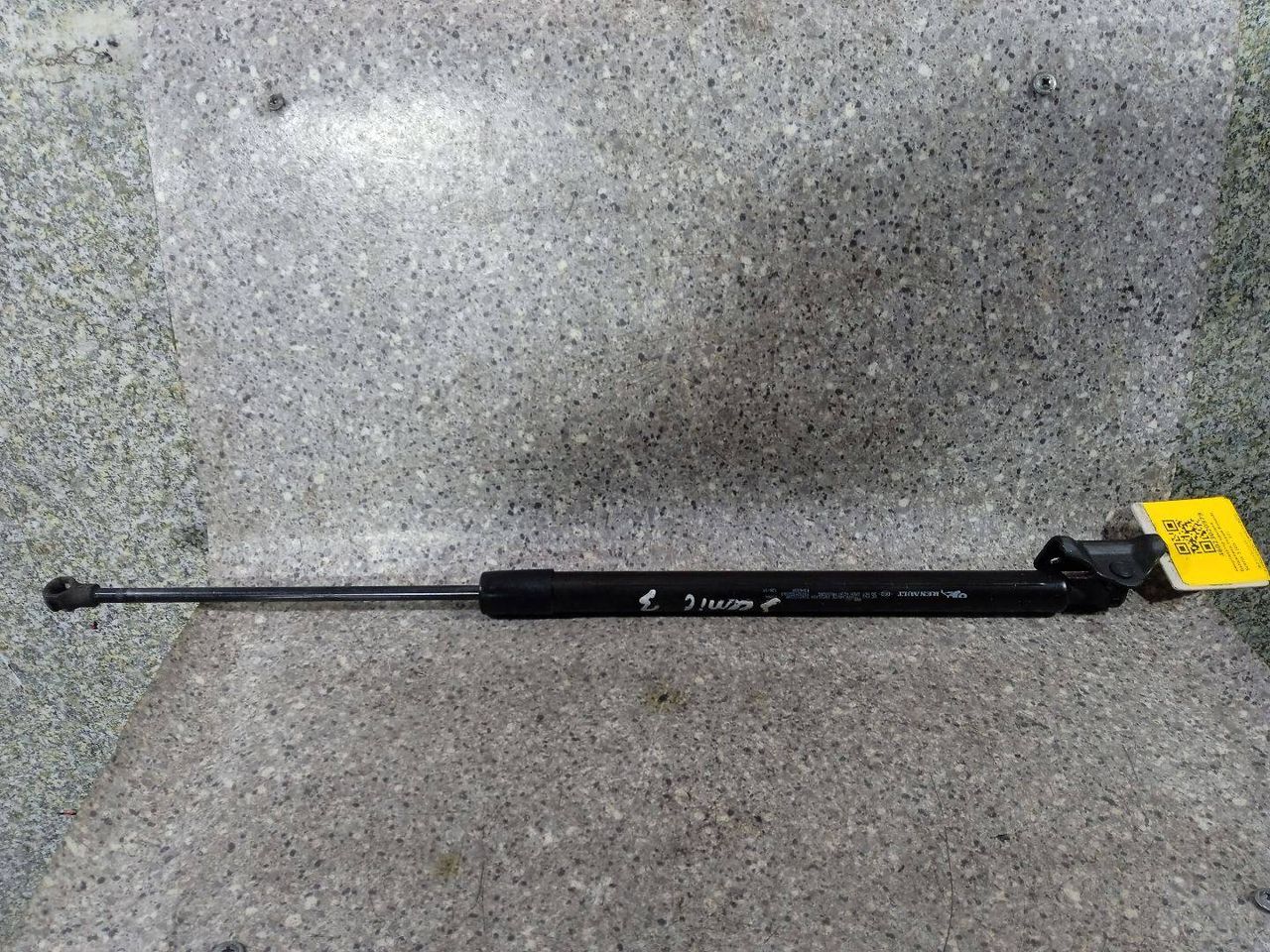 амортизатор крышки багажника (3-5 двери) Renault Scenic 3 поколение (2009 - 2012), 904500004R - фото №1