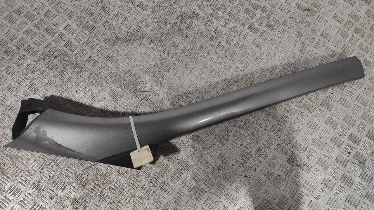 молдинг лобового стекла Renault Scenic 3 поколение (2009 - 2012), 768350002R - фото №1