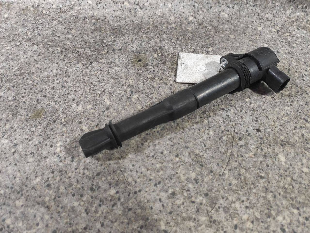 катушка зажигания Fiat Stilo 1 поколение (2001 - 2010), 1.6 л., i, 182 B6.000, бензин, МКПП - фото №1