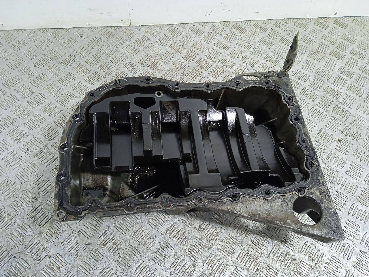 масляный поддон Renault Laguna 2 поколение (2001 - 2005), 1.9 л., DCi, F9Q 670, дизель - фото №1