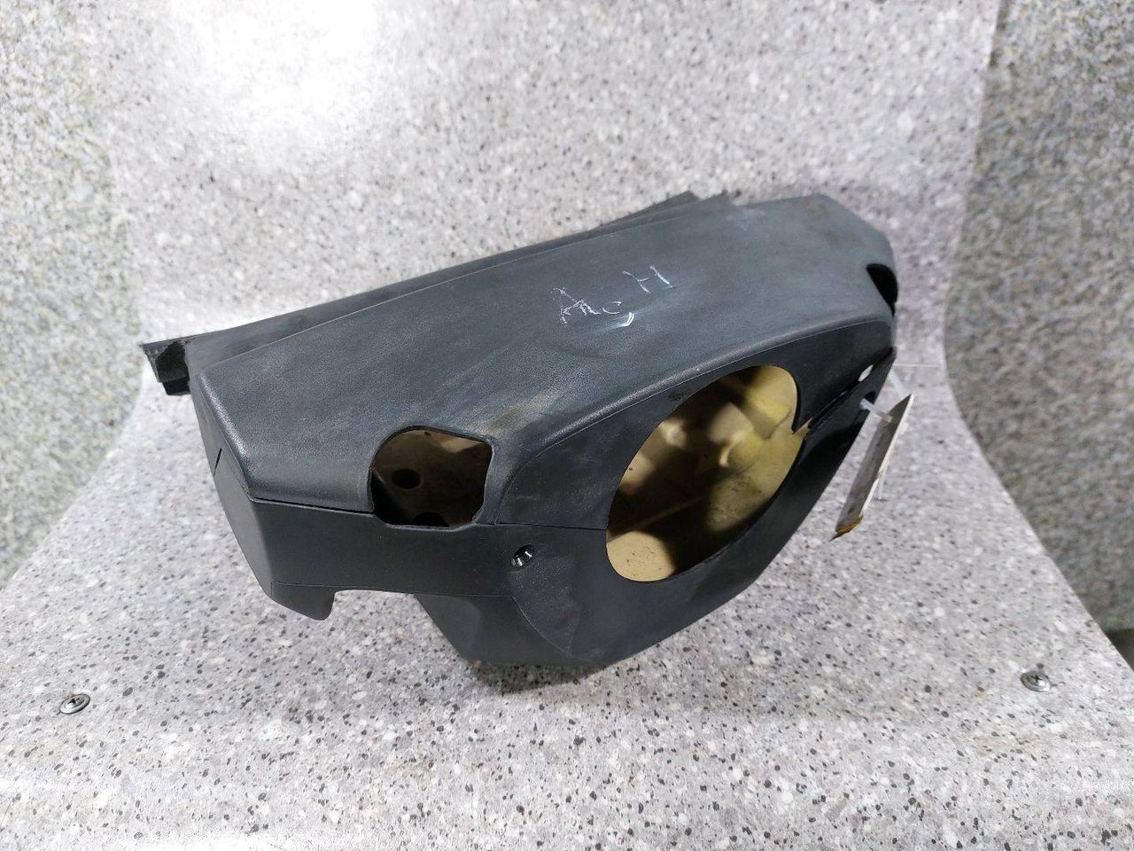 кожух рулевой колонки Opel Astra H (2004 - 2007), 13186374 - фото №1