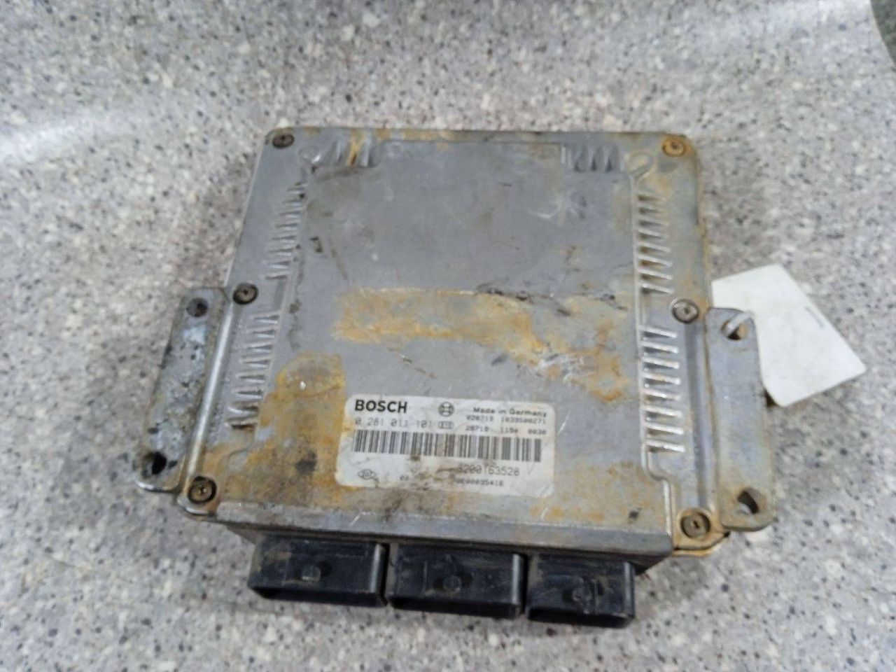 блок управления двигателем Renault Laguna 2 поколение (2001 - 2005), 1.9 л., DCi, F9Q 750, дизель, 0281011101, 8200163528, 8200095416 - фото №1