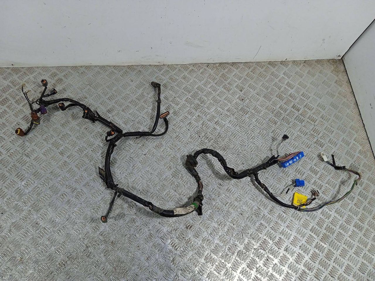 проводка двигателя Nissan Almera N15 (1995 - 2000), 1.6 л., i, GA16DE, бензин, 240112N360 - фото №1