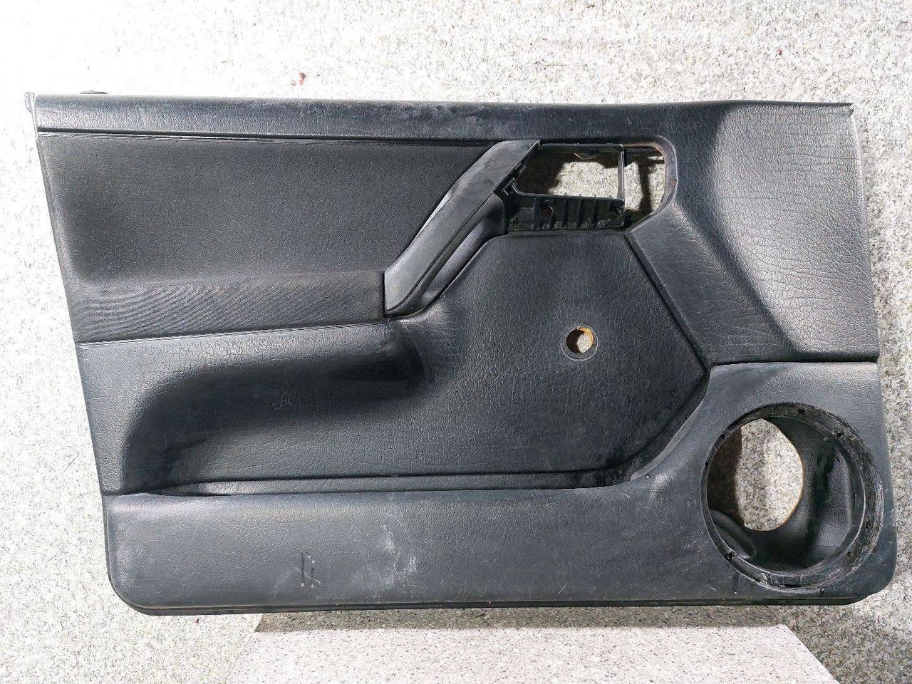 обшивка двери передняя левая Volkswagen Golf 3 поколение (1991 - 2000), хетчбэк 5 дв., 1H4867011 - фото №1