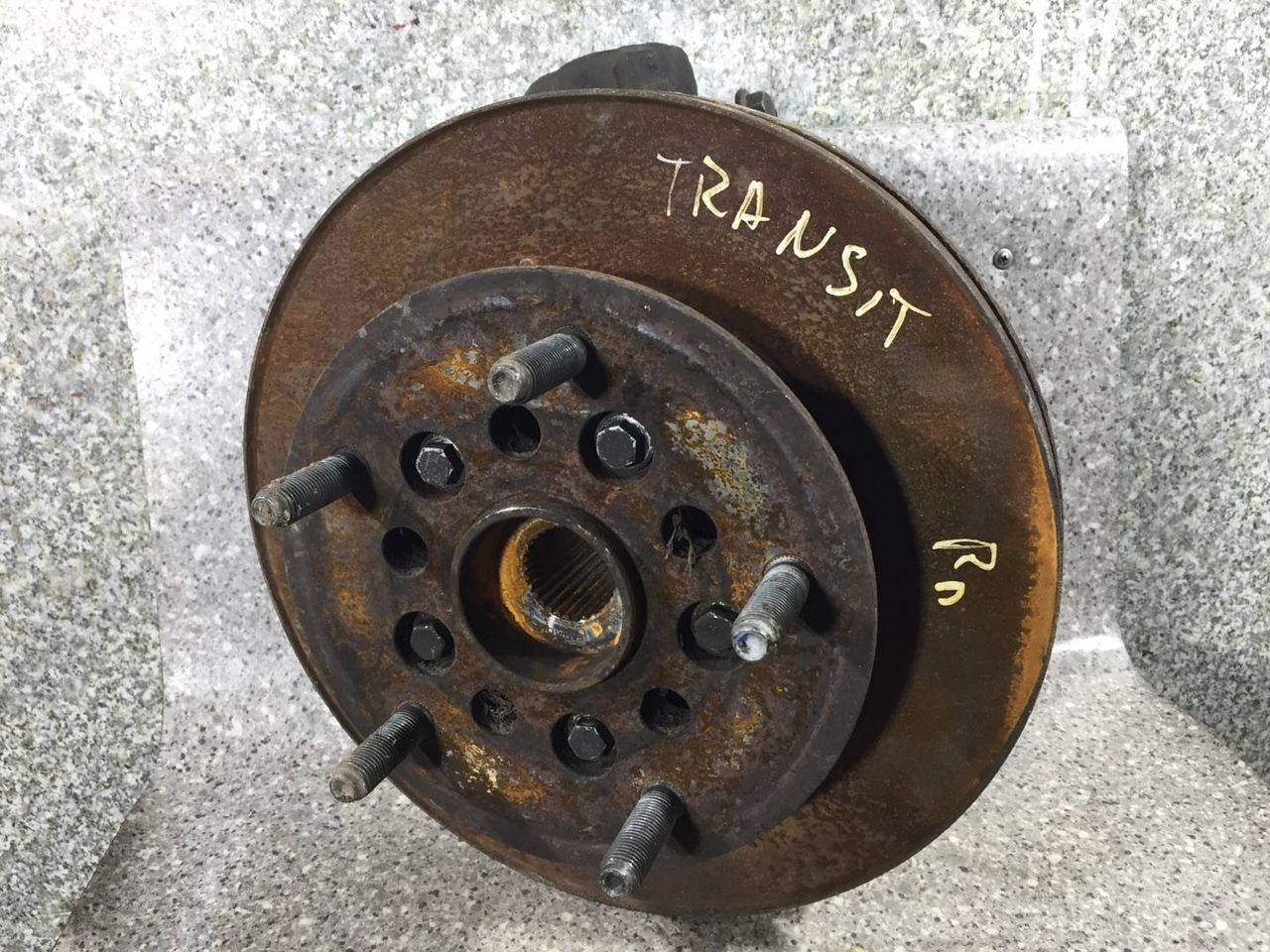 ступица передняя правая Ford Transit 8 поколение (2013 - 2018), 2.2 л., TDCi, дизель, BK21-2C300-AB - фото №1