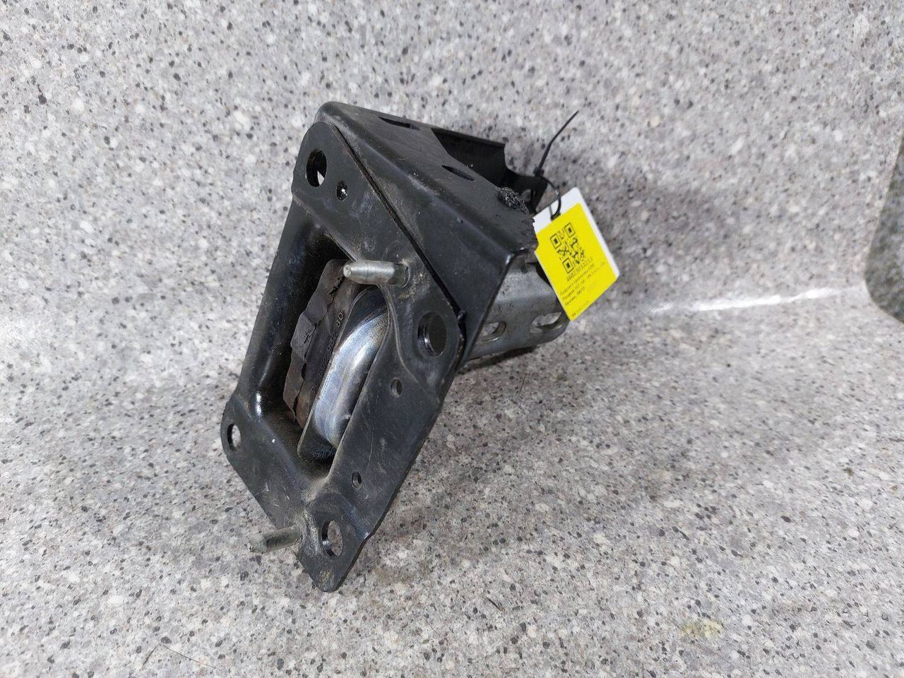 подушка крепления КПП Peugeot 207 1 поколение (2006 - 2009), 1.6 л., VTI, бензин, МКПП, универсал, 9680293280 - фото №1