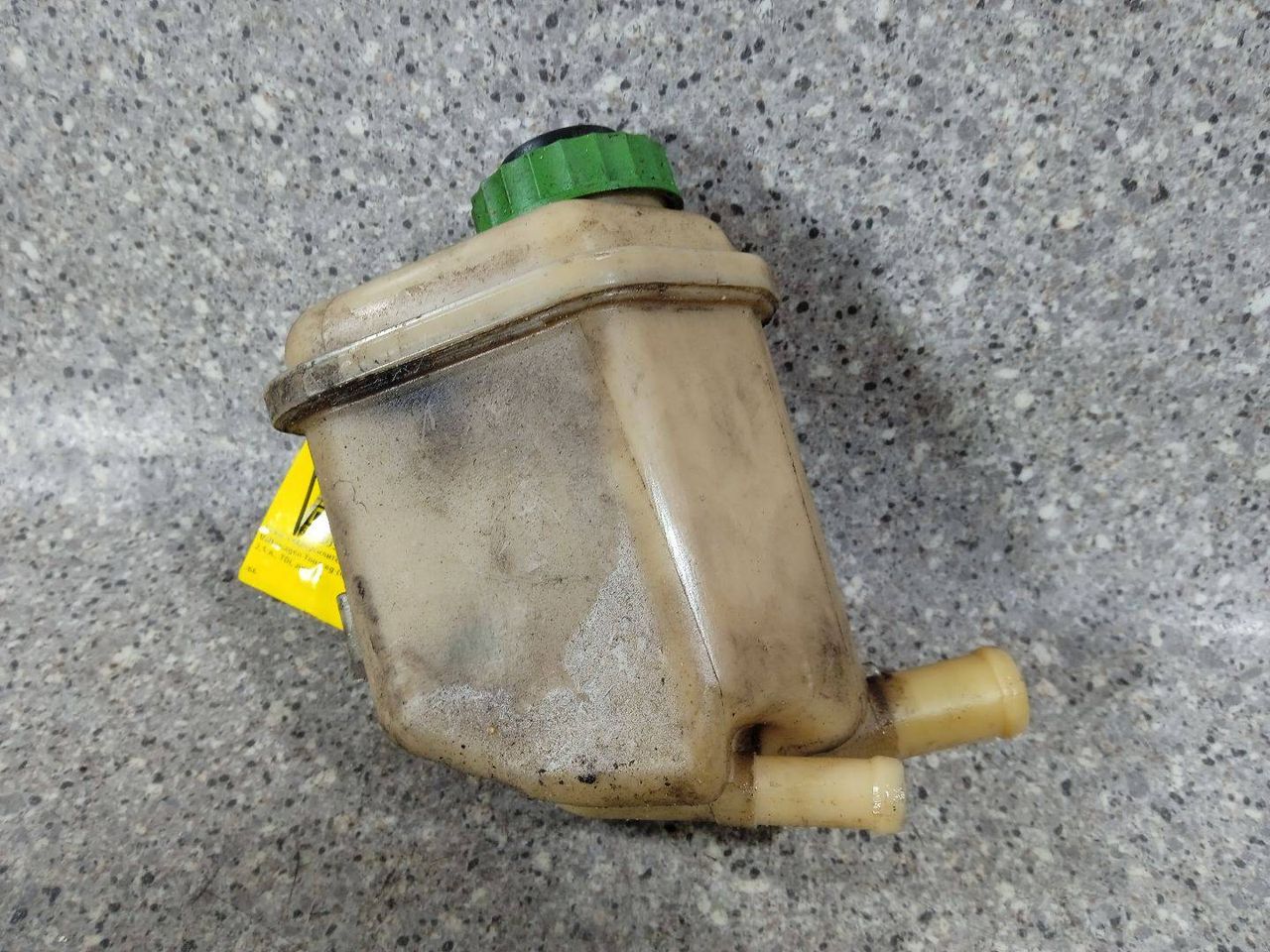 бачок гидроусилителя Volkswagen Touareg 1 поколение (2002 - 2007), 2.5 л., TDi, дизель, полный привод - фото №1