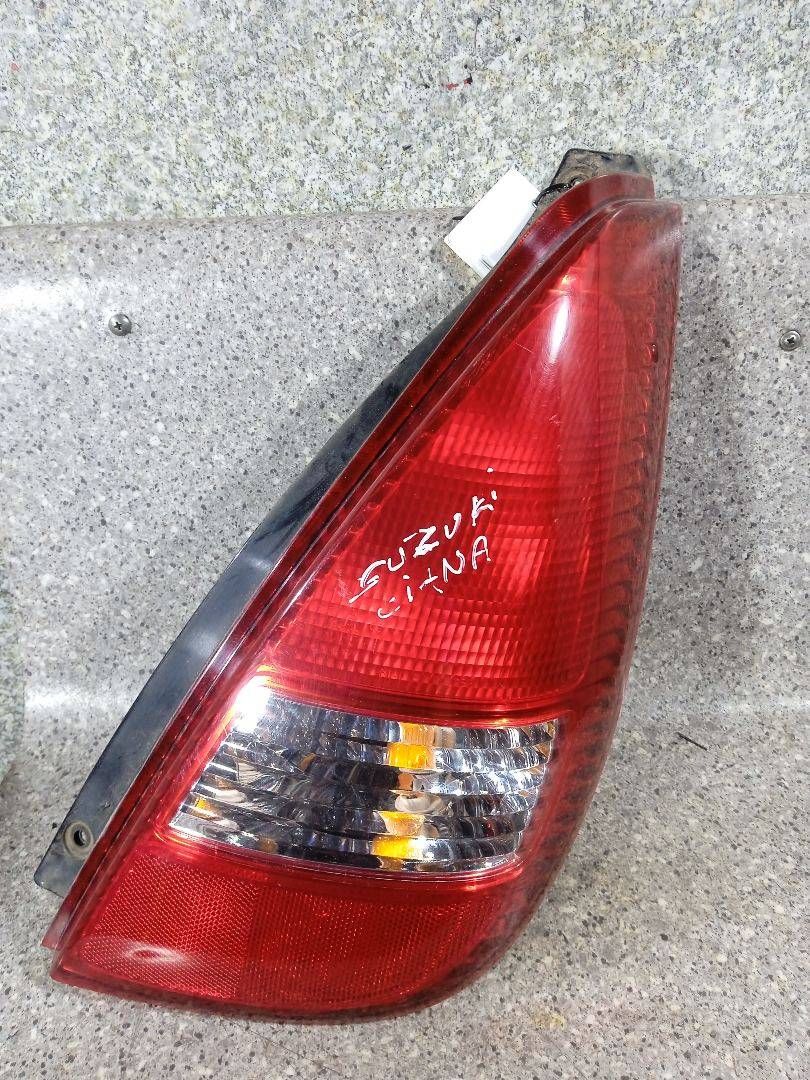 фонарь задний правый Suzuki Liana 1 поколение (2001 - 2004), 1.6 л., i, бензин, хетчбэк 5 дв., полный привод - фото №1