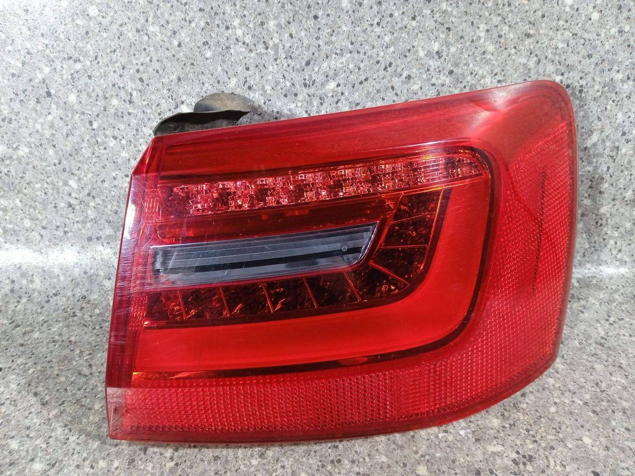 фонарь задний правый Audi A6 Allroad Quattro C7 (2012 - 2014), 3.0 л., TDi, дизель, АКПП, универсал, полный привод, 4G9.945.096B - фото №1