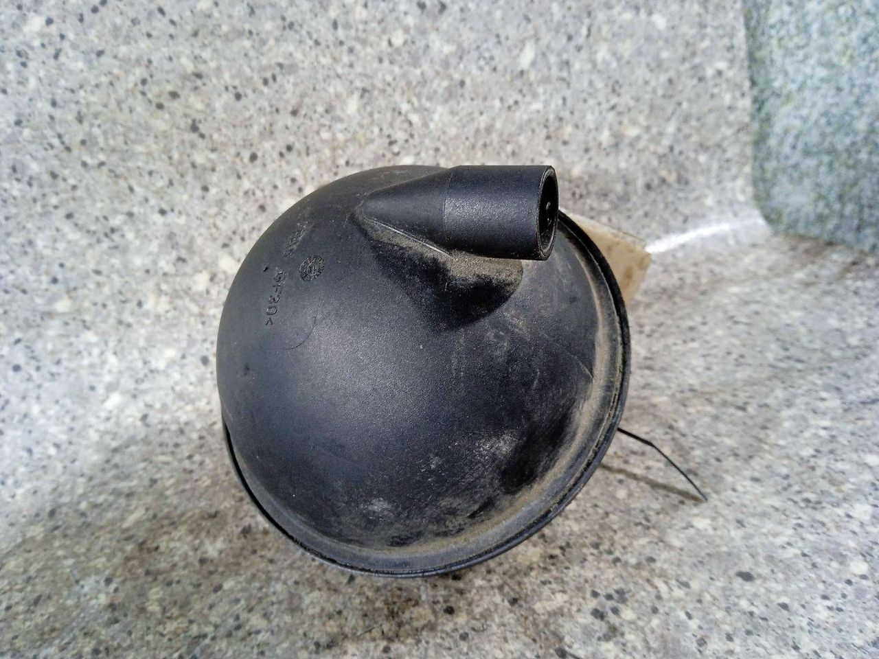 вакуумный ресивер Volkswagen Touareg 1 поколение (2002 - 2007), 2.5 л., TDi, BAC, дизель, МКПП, полный привод, 054129808 - фото №1