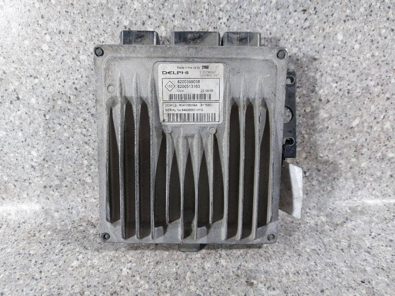 блок управления двигателем Renault Clio 3 поколение (2005 - 2009), 1.5 л., DCi, K9K 766, дизель, 8200399038, 8200513163, R0410B034A - фото №1