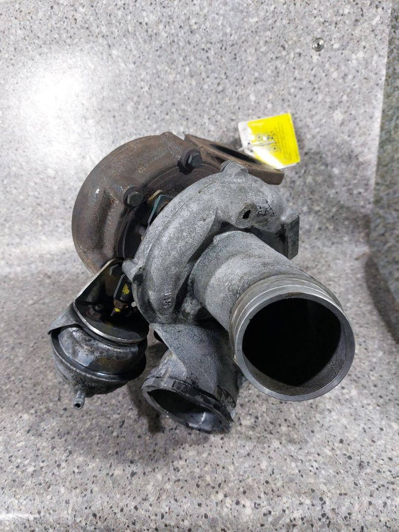 турбина Volkswagen Touareg 1 поколение (2002 - 2007), 2.5 л., TDi, дизель, МКПП, полный привод, 070145701JV - фото №1