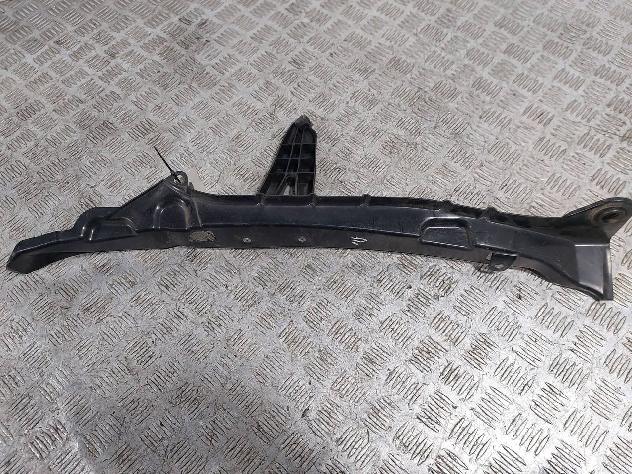 пыльник переднего крыла Honda FR-V 1 поколение (2004 - 2009), 74155-SJD-3000 - фото №1