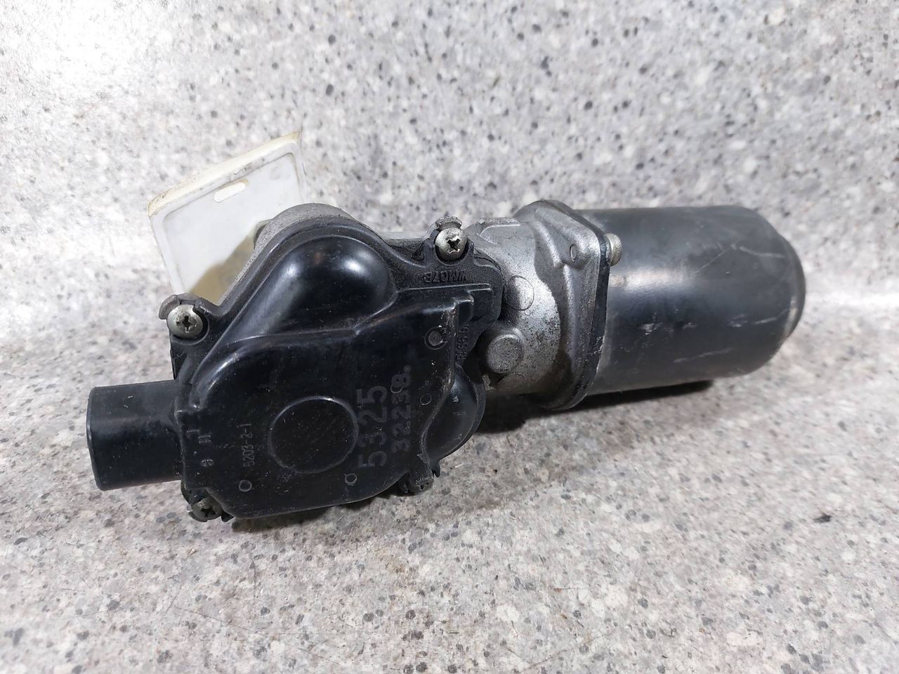 моторчик передних стеклоочистителей (дворников) Honda FR-V 1 поколение (2004 - 2009), 532532238 - фото №1