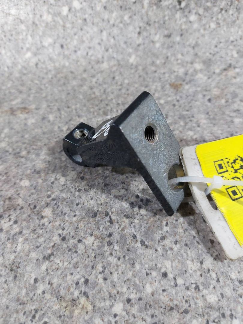 петля двери Audi A6 Allroad Quattro C7 (2012 - 2014), 4G0831401A - фото №1