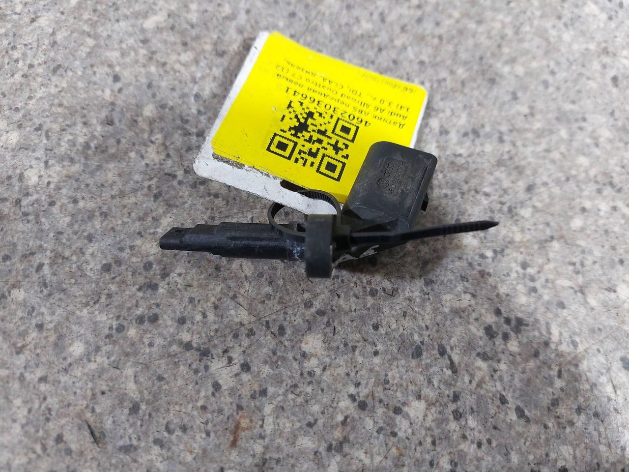 датчик ABS Audi A6 Allroad Quattro C7 (2012 - 2014), 3.0 л., TDi, CLAA, дизель, АКПП, полный привод, 4E0927803F - фото №1