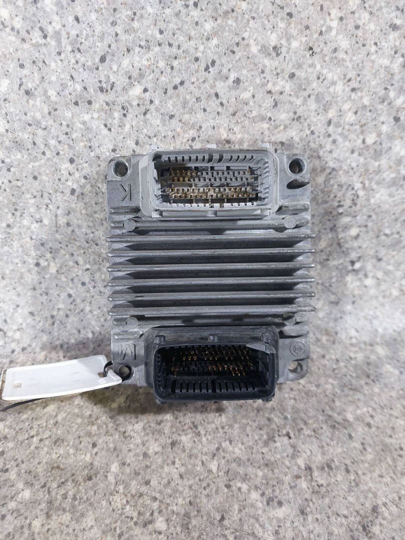 блок управления двигателем Chevrolet Kalos 1 поколение (2003 - 2008), 1.4 л., i, F14D3, бензин, МКПП, 96417551 - фото №1