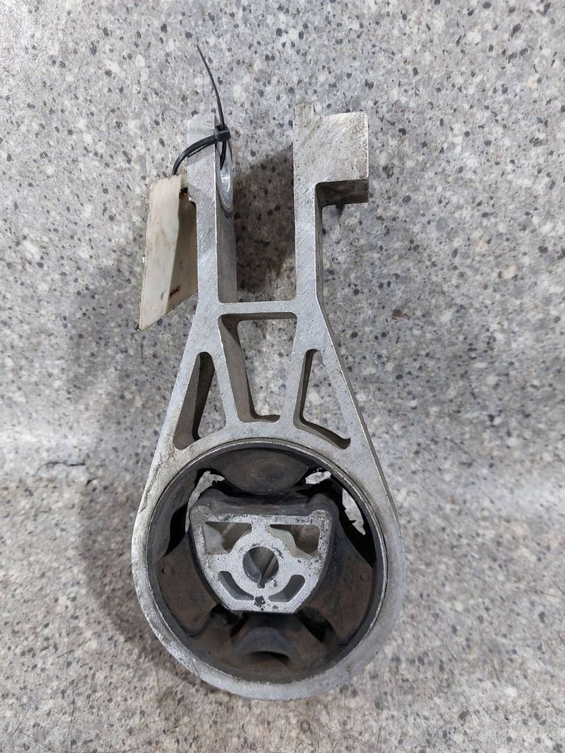 подушка крепления двигателя Opel Corsa D (2006 - 2010), 1.4 л., i, бензин, 633374681 - фото №1