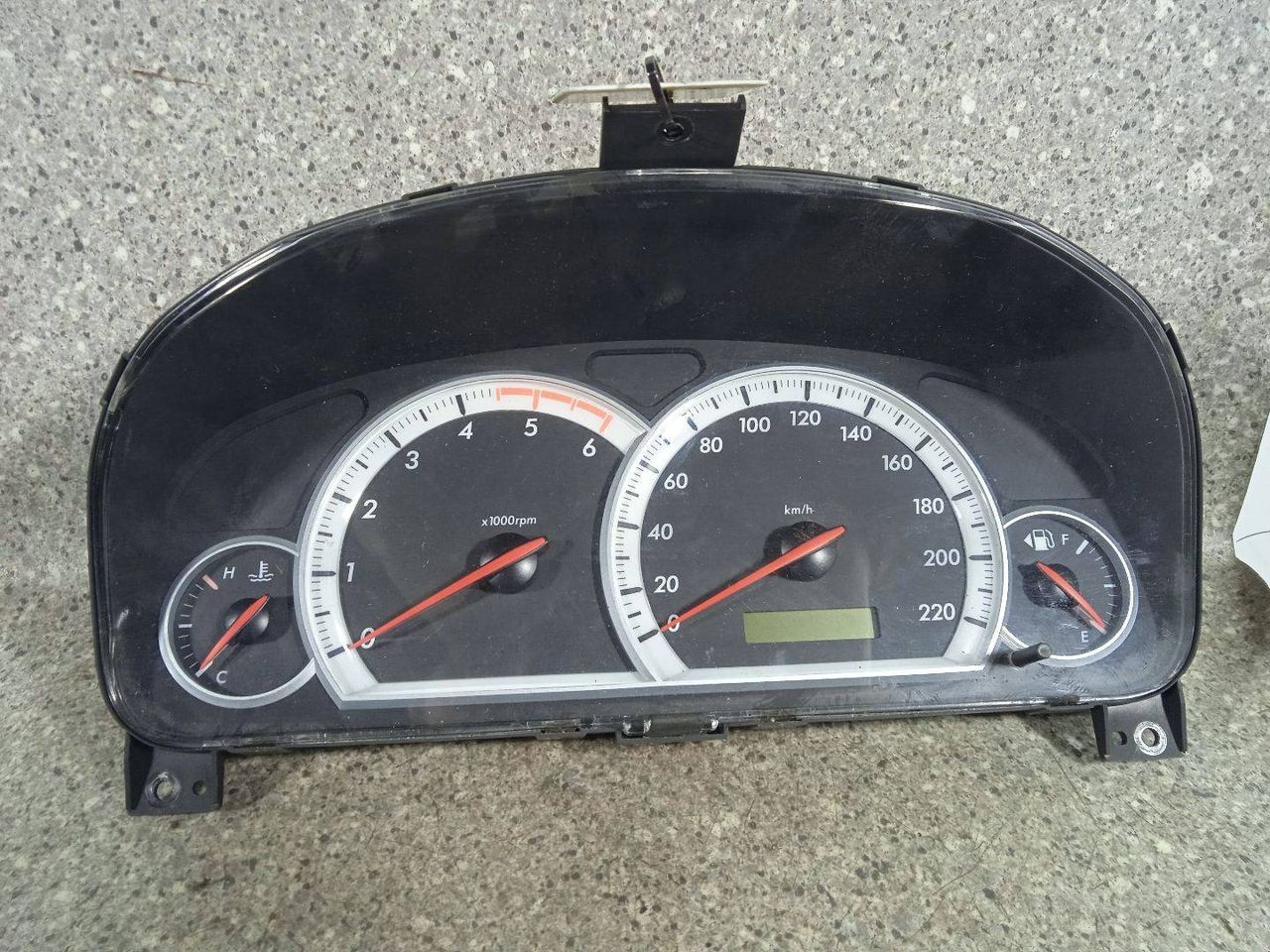 щиток приборов (приборная панель) Chevrolet Captiva 1 поколение (2006 - 2011), 2.0 л., VCDi, Z 20 S1, дизель, МКПП, полный привод, 96628240 - фото №1