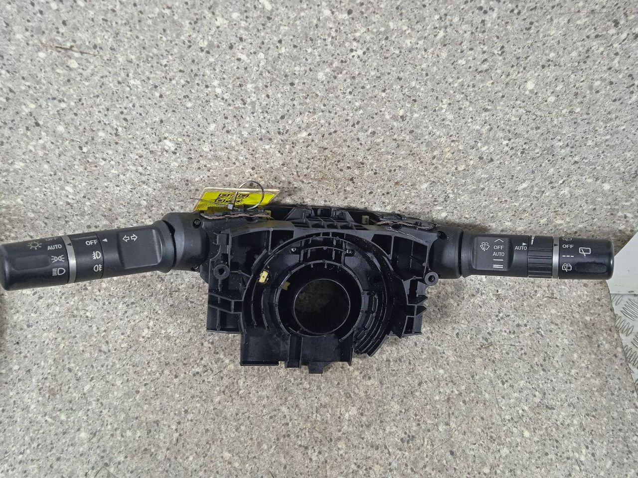переключатель подрулевой (стрекоза) Mazda 6 GH (2007 - 2012), 2.2 л., cTDi, МКПП, GS1R66120, DF7566122, DF7466128 - фото №1