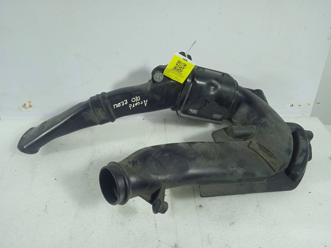 патрубок (трубопровод, шланг) Honda Accord 8 поколение (2007 - 2011), 2.2 л., дизель, универсал - фото №1
